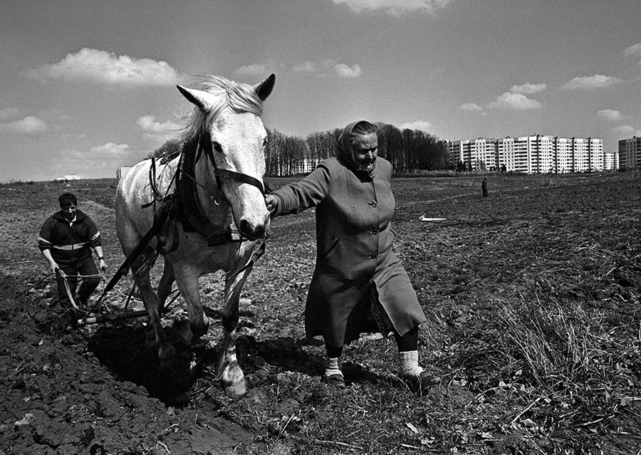 Делаем деньги в 90-х: подсадной Чейз и груднички напрокат