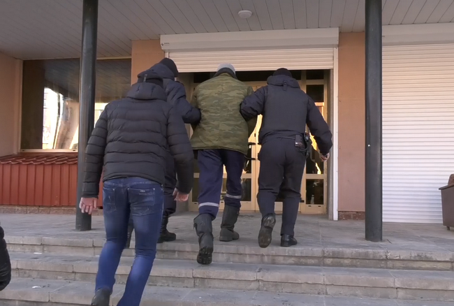 Милиция задержала пытавшегося скрыться стрелка в Борисовском районе