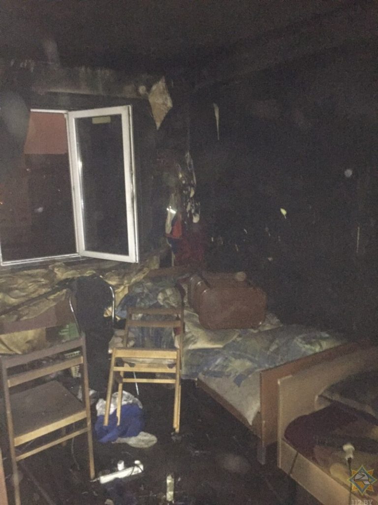 250 человек эвакуировали из общежития медуниверситета в Минске из-за пожара