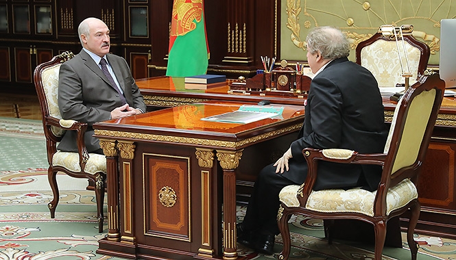 Лукашенко обсудил с Гуцериевым строительство "Славкалия"