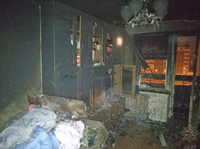 На пожаре в солигорской многоэтажке эвакуировано 15 человек