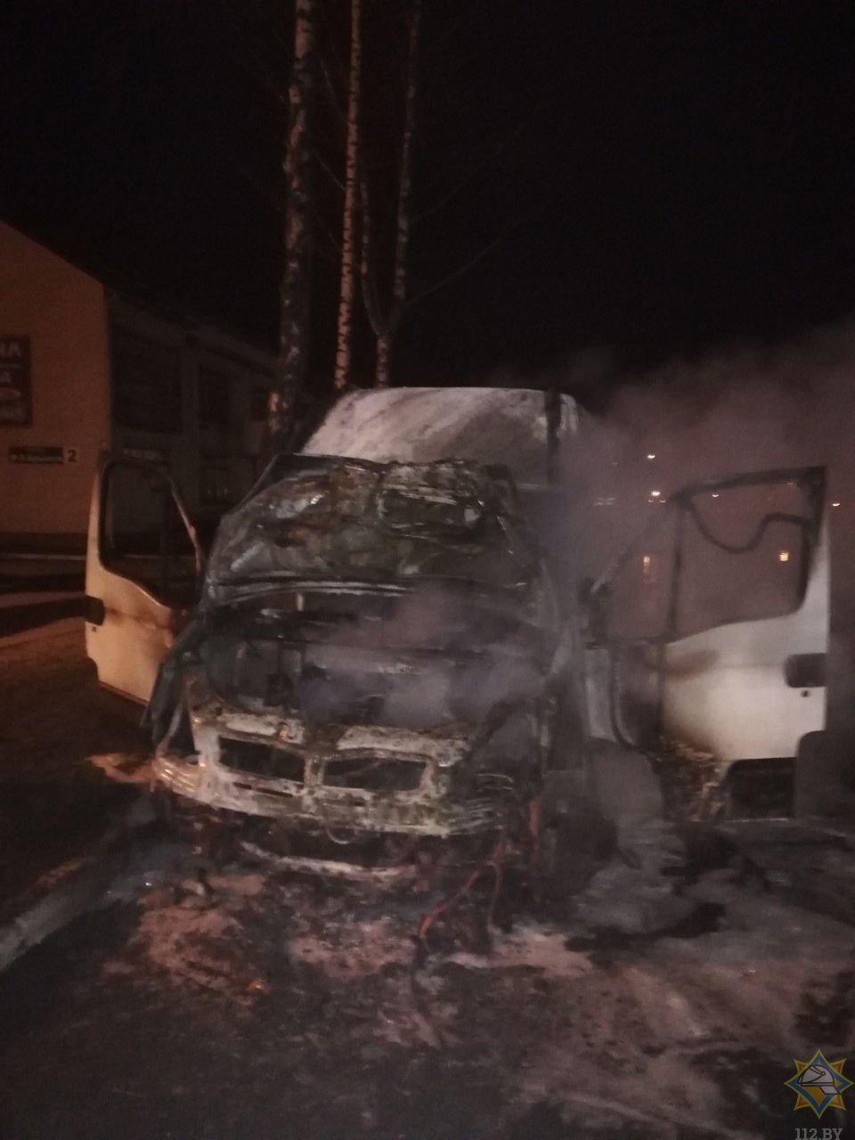 В Минске сгорел микроавтобус