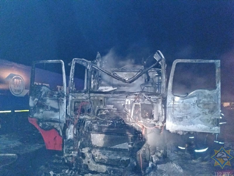 В Минске сгорел грузовик