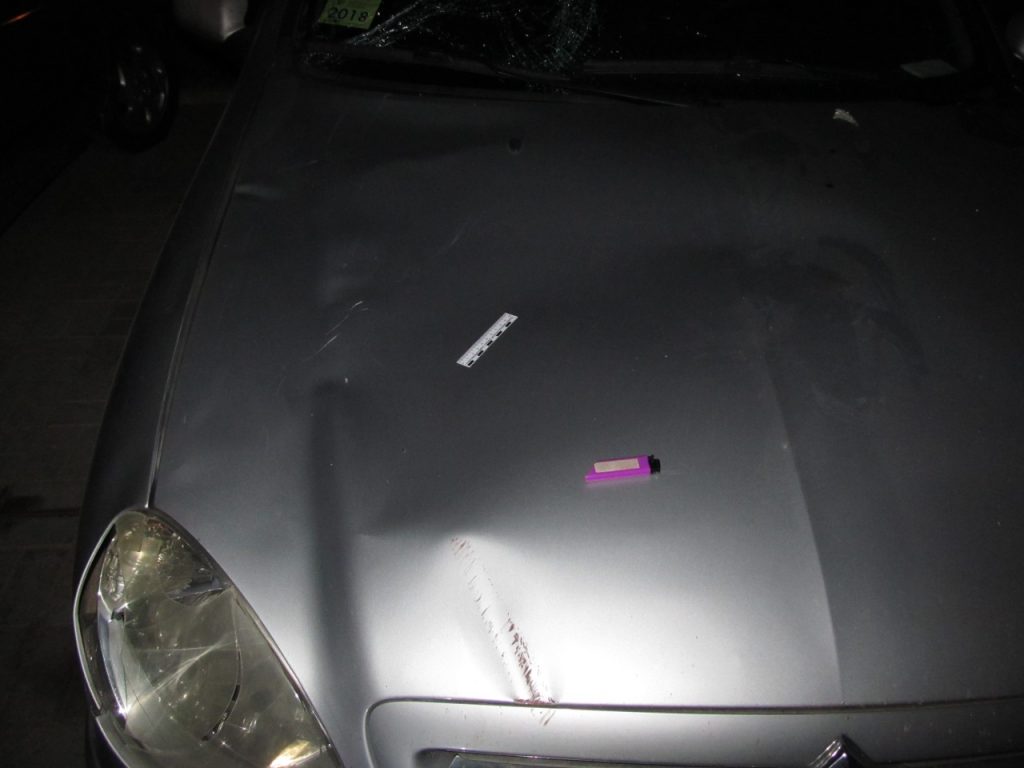 В Мстиславле  автомобиль сбил двух человек на тротуаре