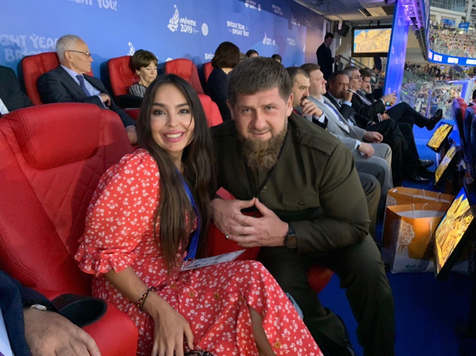 Рамзан Кадыров встретился с Виктором Лукашенко, провел онлайн из VIP-ложи и спел гимн Беларуси