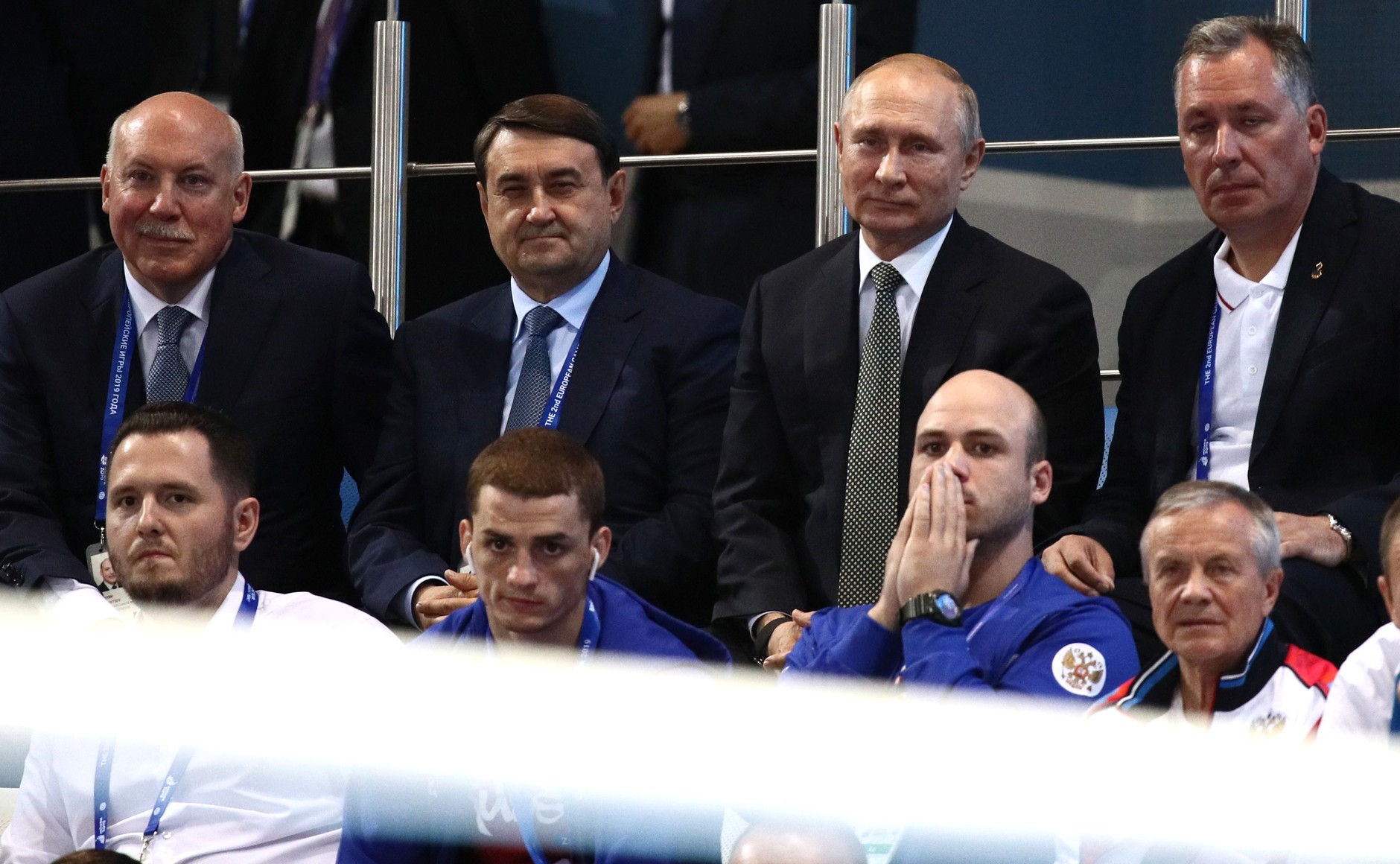 Российский боксер победил беларуса на глазах у Путина