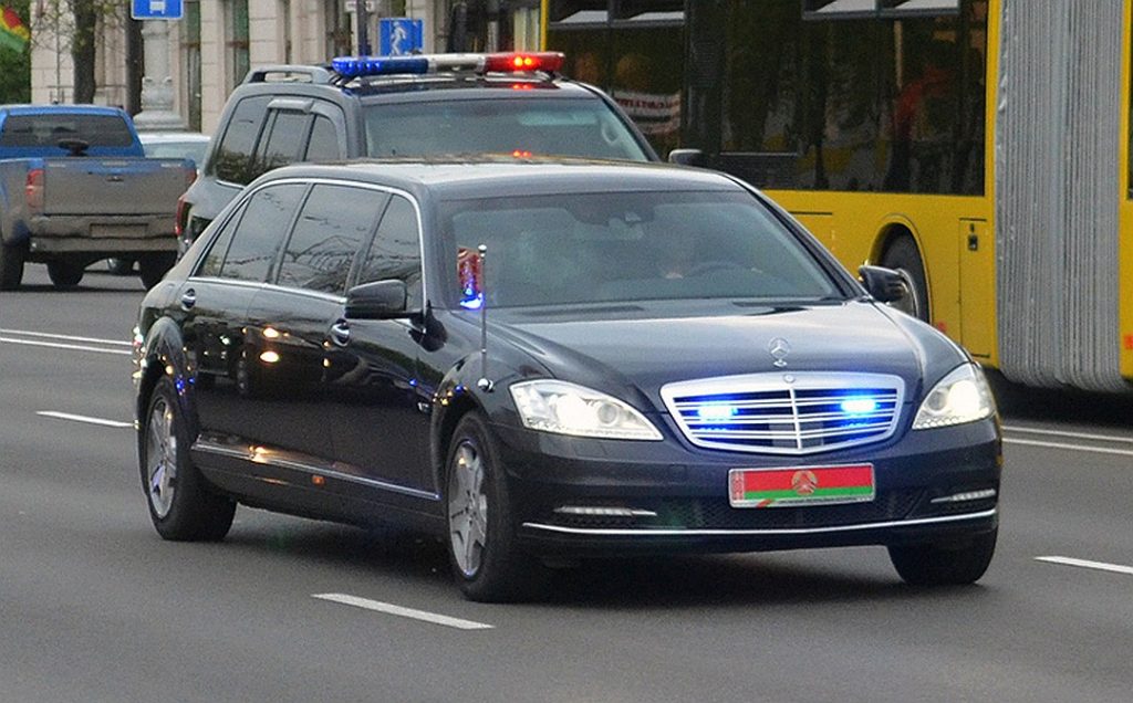 У Лукашенко новый бронированный лимузин за 1,4 млн евро