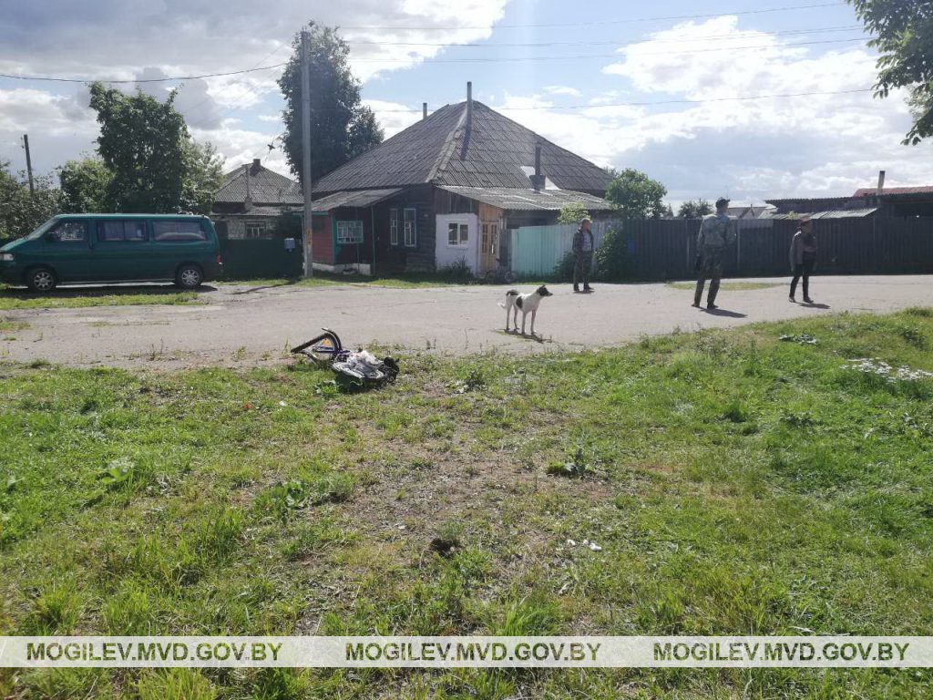 Пьяный водитель сбил 7-летнего ребенка в Климовичах и скрылся