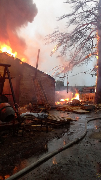 Склад деревянной продукции горел в Гомельском районе