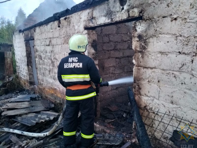 Мужчина проснулся в горящем доме в Толочинском районе