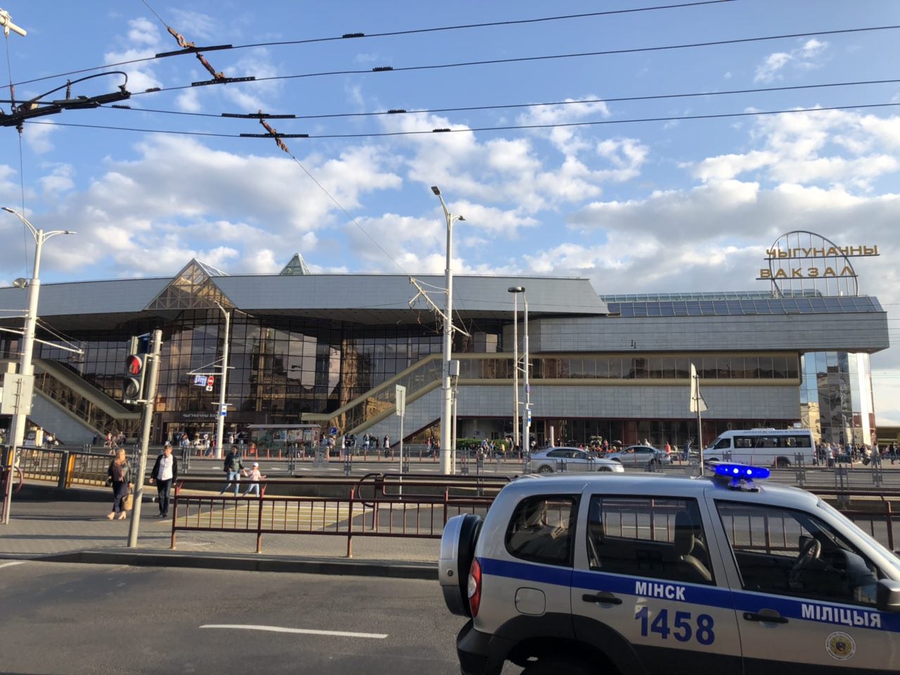 СК возбудил уголовное дело о ложном минировании вокзала и самолетов в Минске