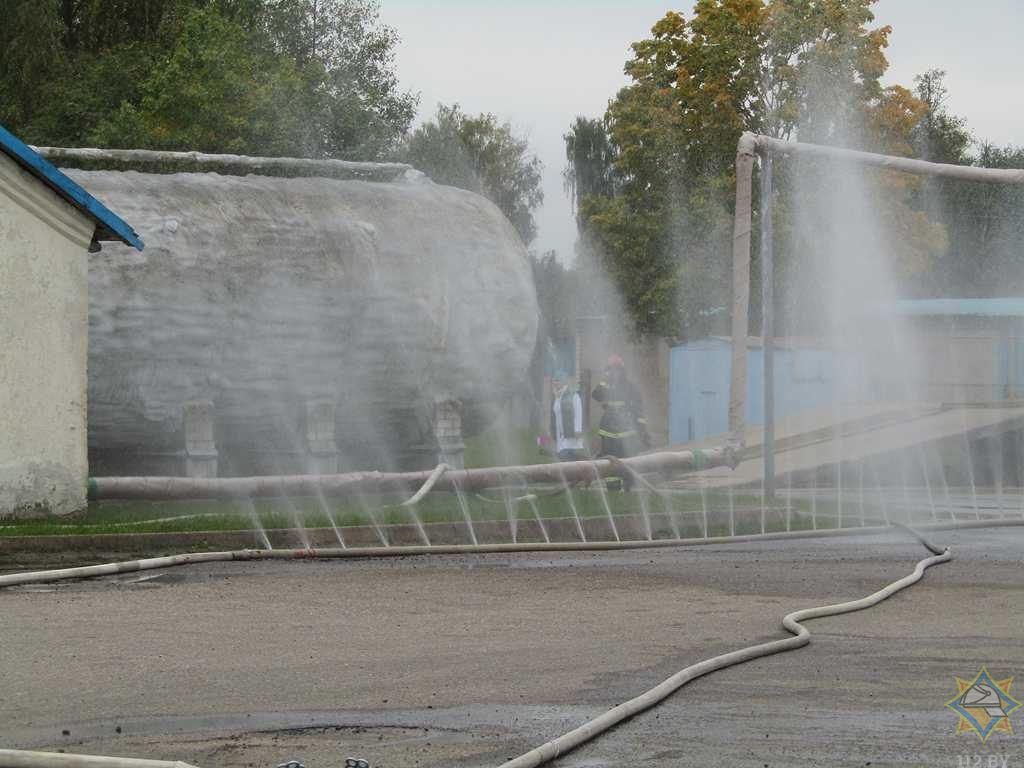 Школу в Миорах эвакуировали из-за выброса аммиака на молзаводе