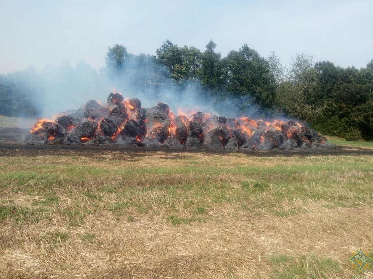 Более 200 тонн соломы горело в Гродненской области