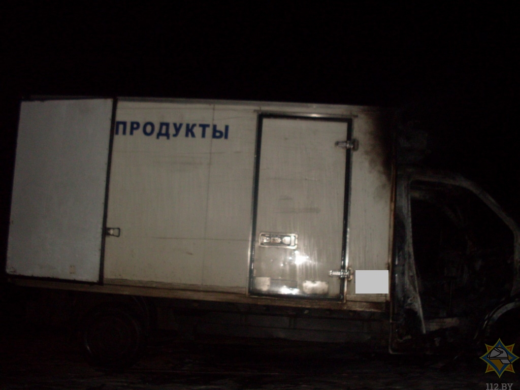 В Волковыске грузовик загорелся на ходу - водитель получил ожоги