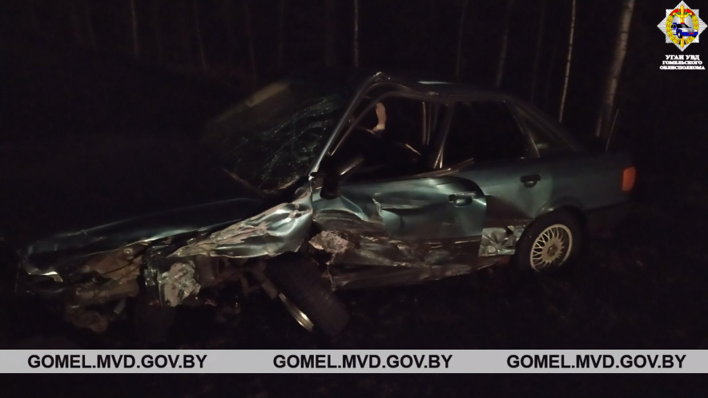 Под Гомелем водитель потерял сознание и врезался в машину на встречке