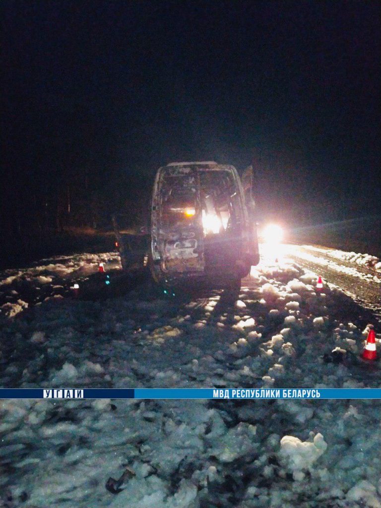 ДТП под Могилевом: два человека погибли и 11 пострадали