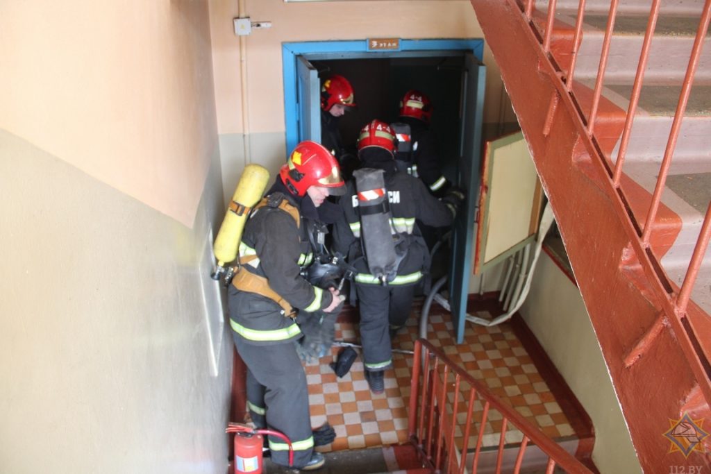 Из общежития гомельского университета эвакуировали 260 человек из-за пожара
