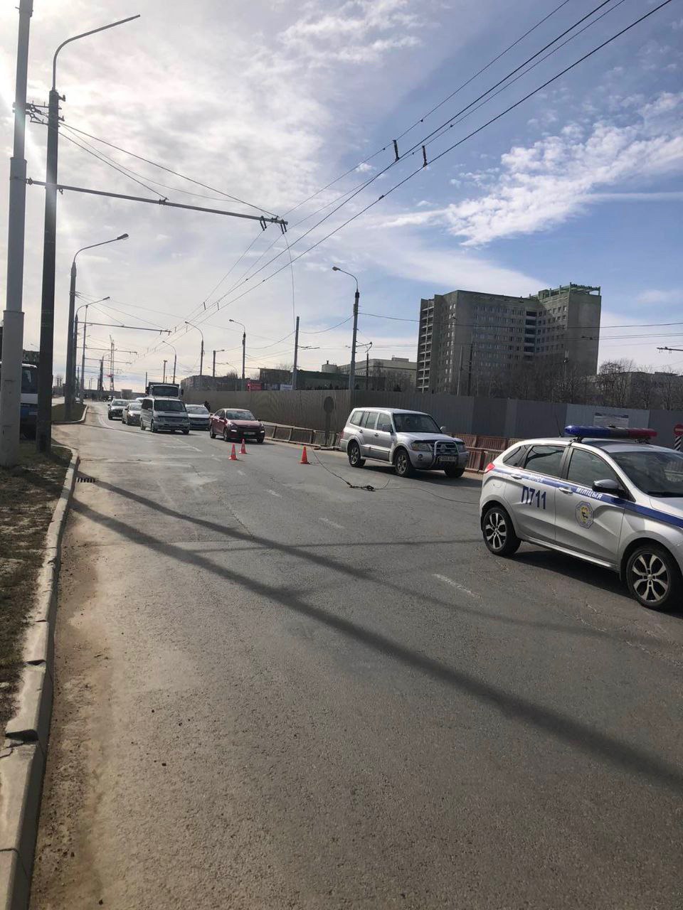 Троллейбусы встали из-за обрыва контактной сети на Кижеватова