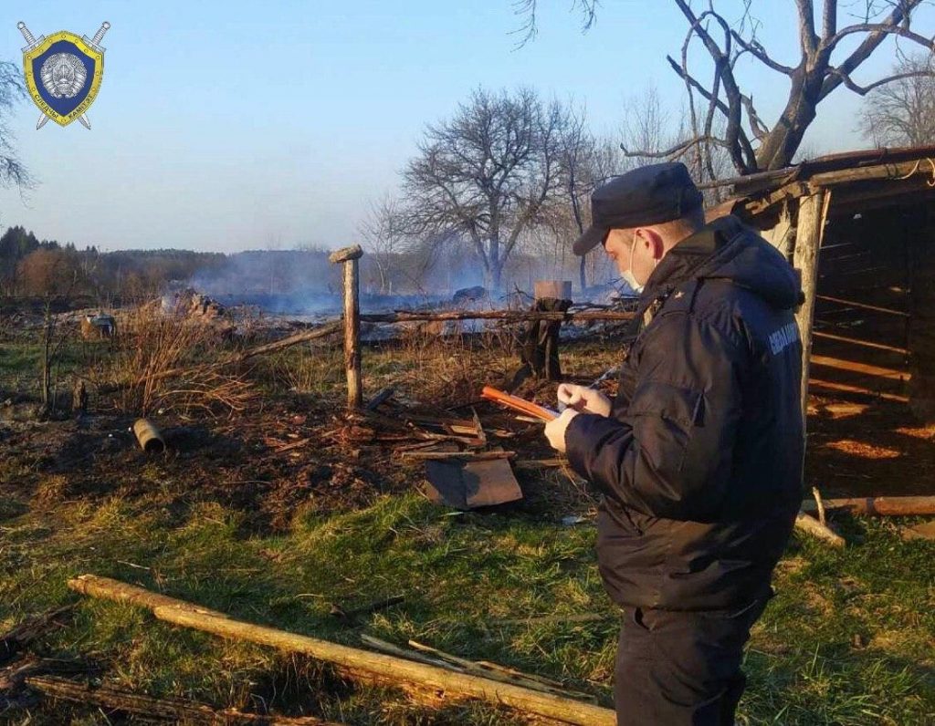 В Щучинском районе пенсионер жег траву – сгорело 20 домов