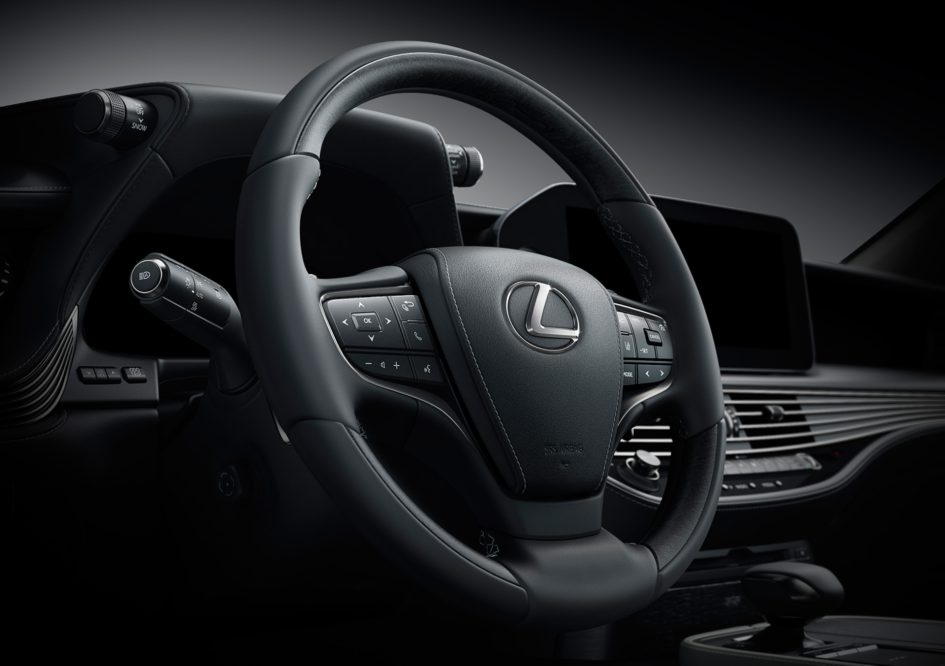 Lexus обновил флагманский седан LS