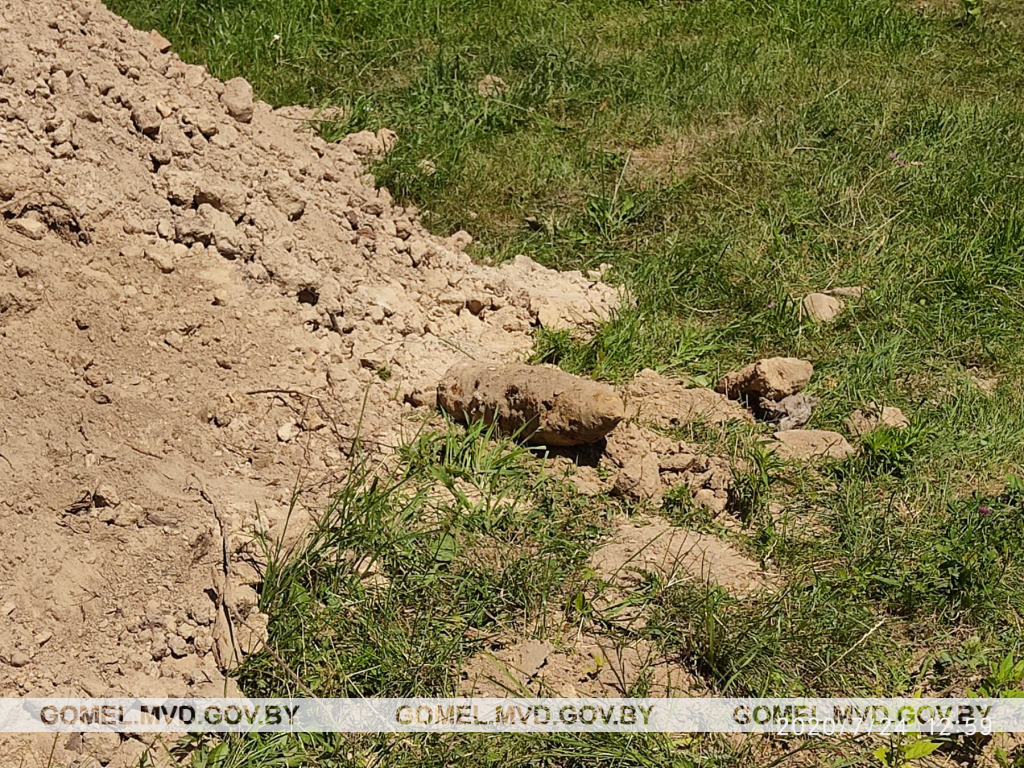 Артиллерийский снаряд обнаружен в детском саду в Мозыре