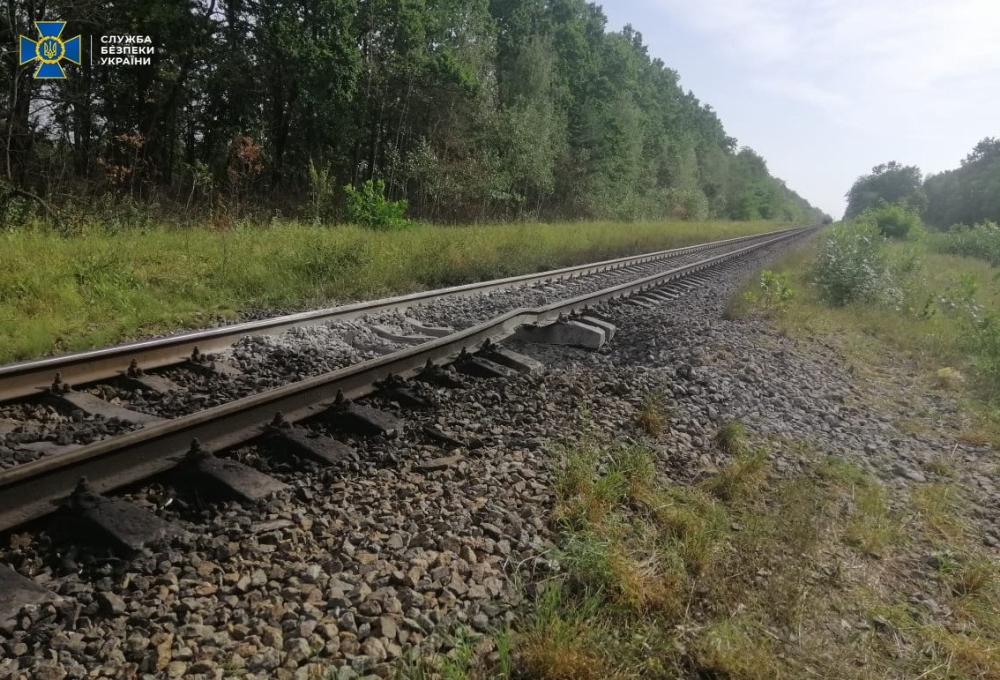 В Украине пытались взорвать поезд с беларусским бензином и дизельным топливом
