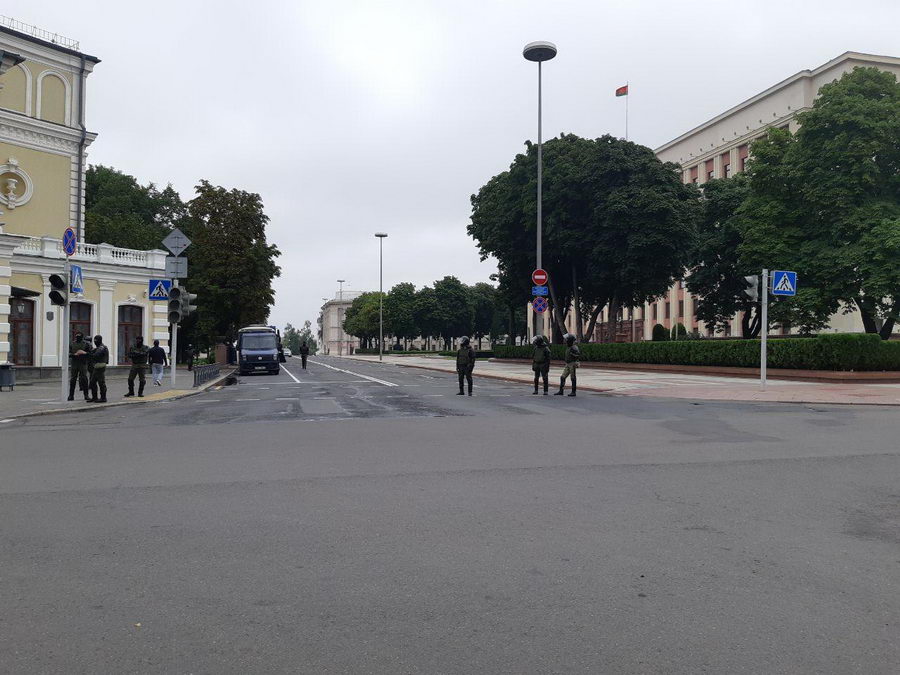 В Минске прошла многосоттысячная акция протеста