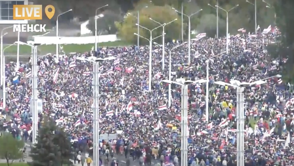 В Минске прошла воскресная акция протеста (онлайн)