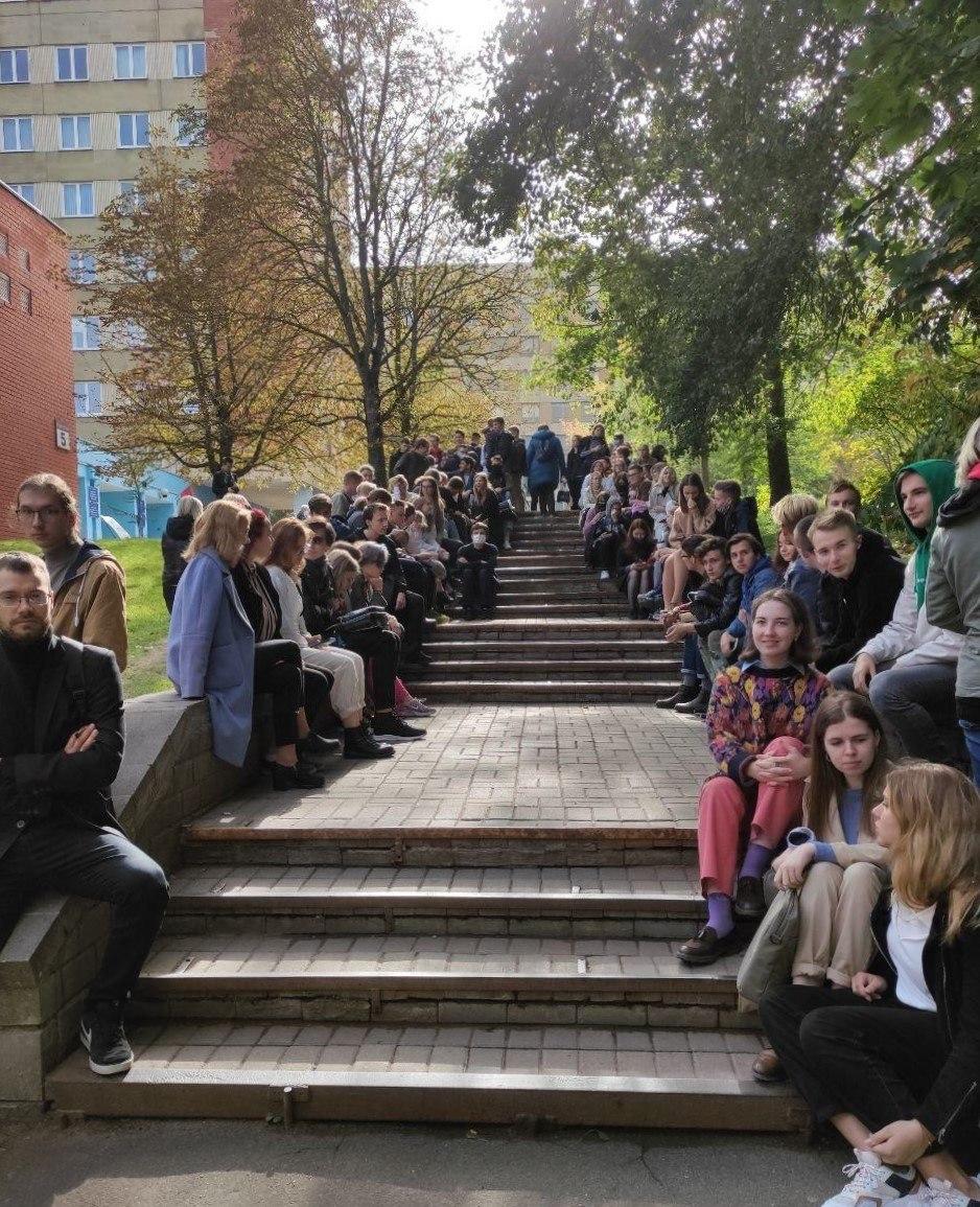 Студенты вузов Беларуси вышли на акции протеста