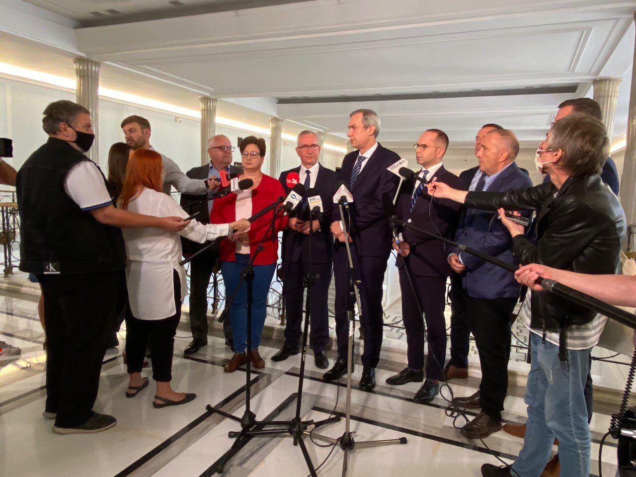Латушко провел ряд политических встреч в Польше