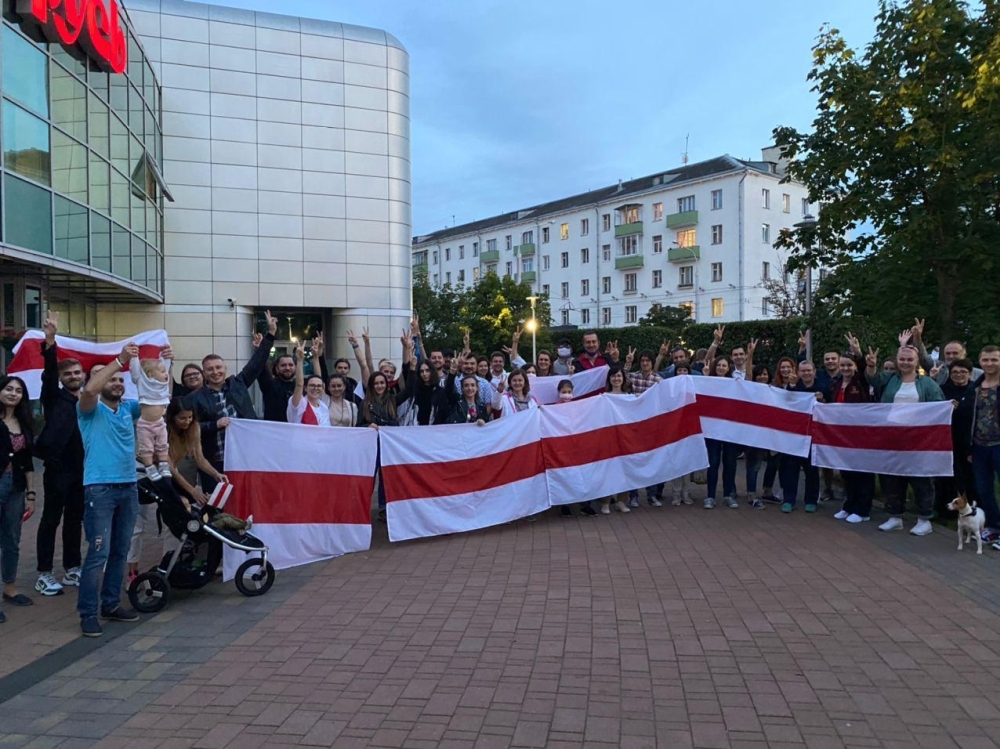 В Минске продолжаются акции солидарности, есть задержанные