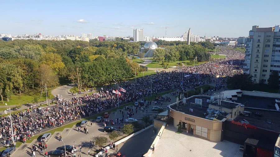 В Минске прошел воскресный марш протеста (онлайн)