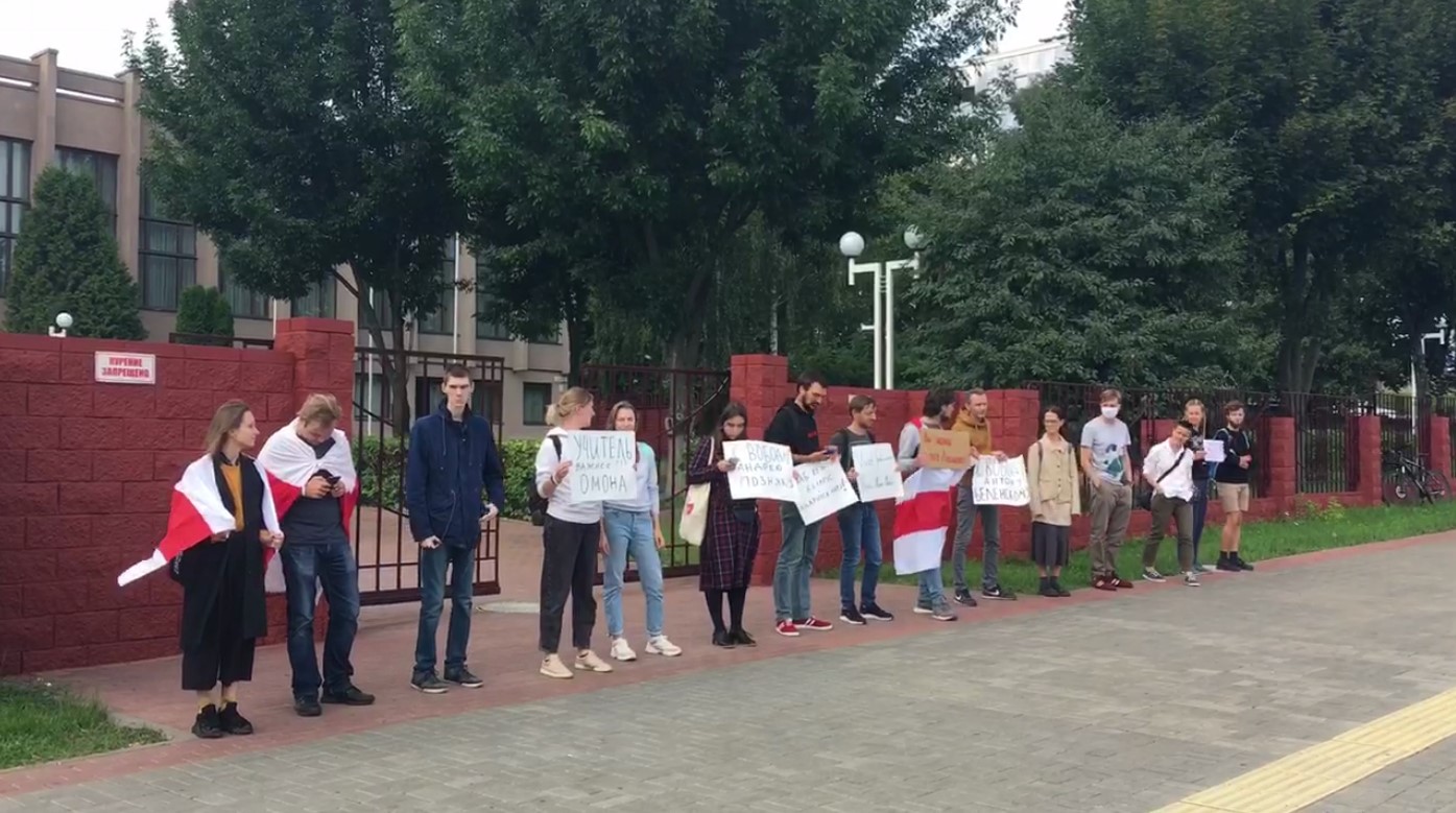 В Минске проходит марш студентов столичных вузов