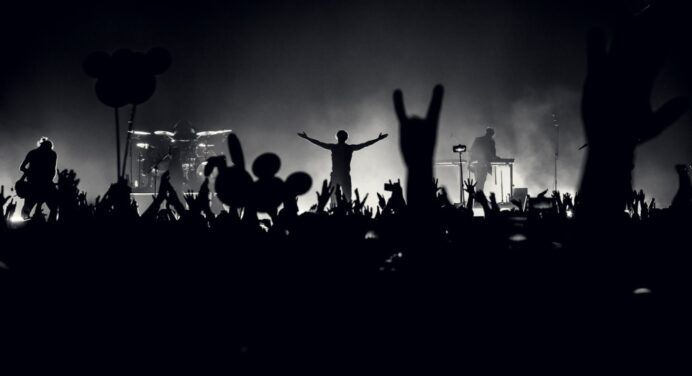 Группа «Би-2» отменила концерт в Минске