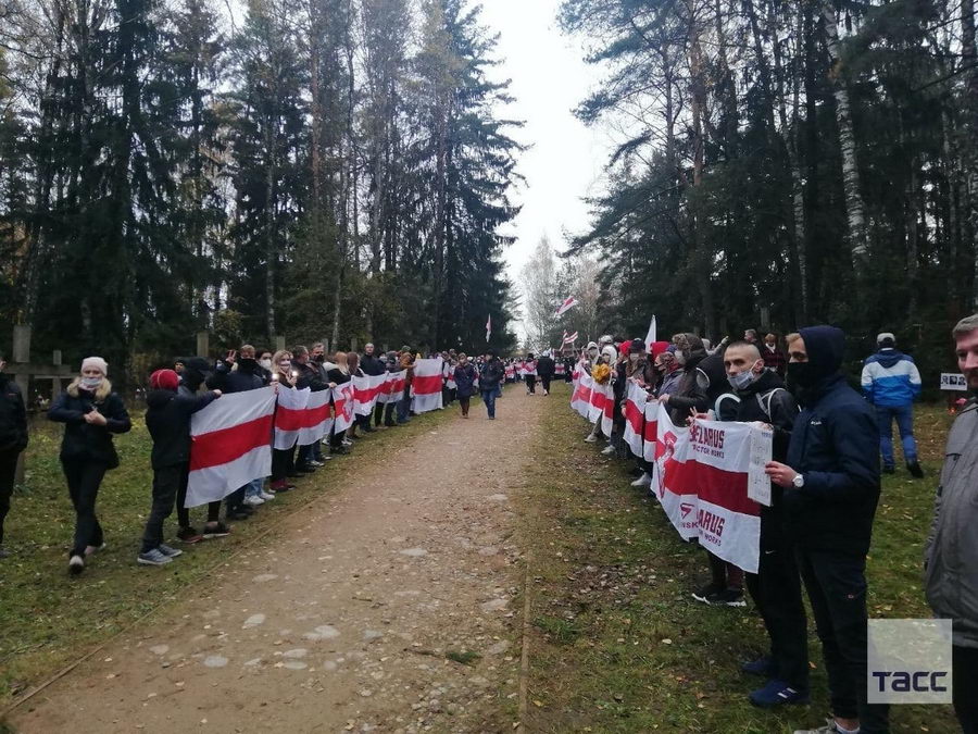 В Минске прошел марш в честь Дзядов (онлайн)
