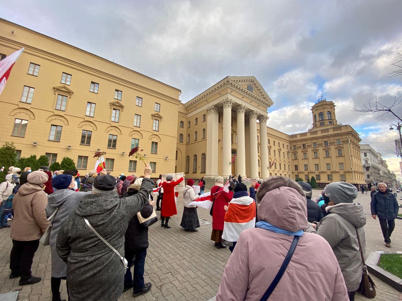 Пенсионеры вышли на марш в Минске