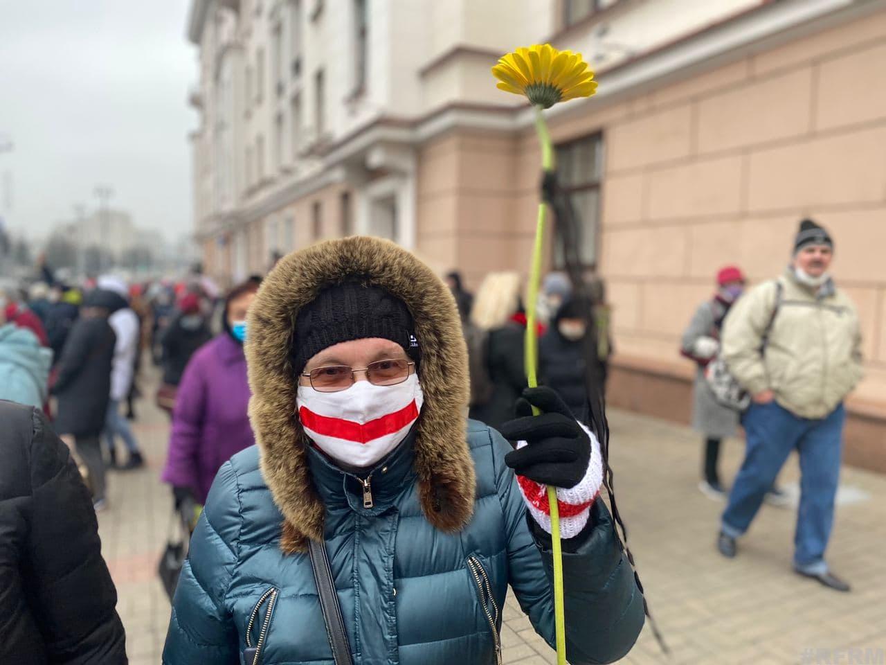 "За что убили Рому?" В Минске проходит Марш пенсионеров