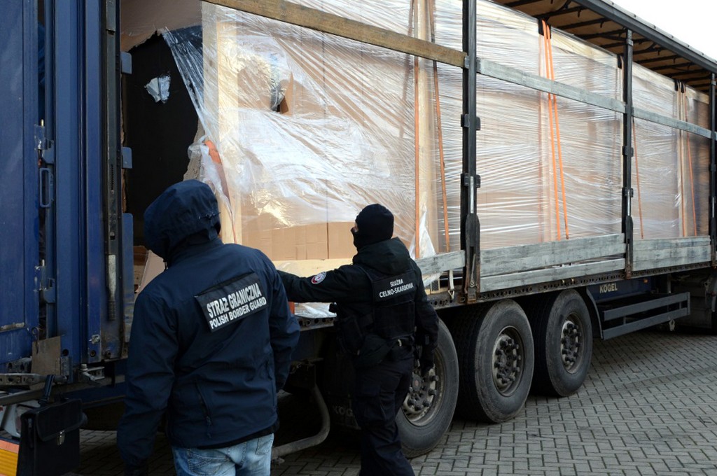 В Польше задержали контрабанду беларусских сигарет на почти 5 млн долларов