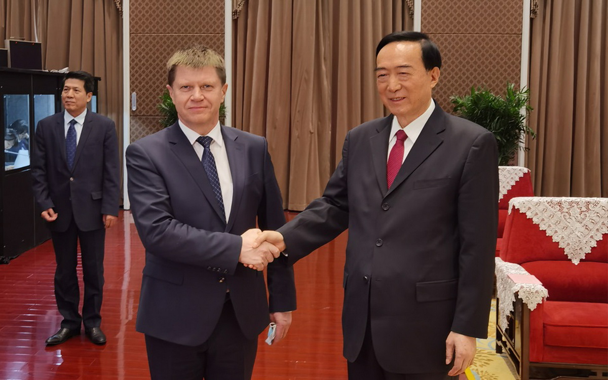 Посол Беларуси посетил Урумчи и поучаствовал в брифинге «Синьцзян – прекрасное место»