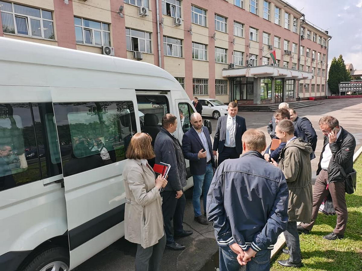 "Минсктранс" заинтересовался передвижной мастерской на базе микроавтобуса МАЗ