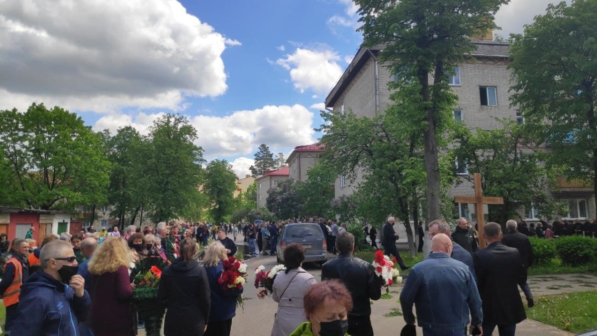 В Березовке прощаются с Витольдом Ашурком