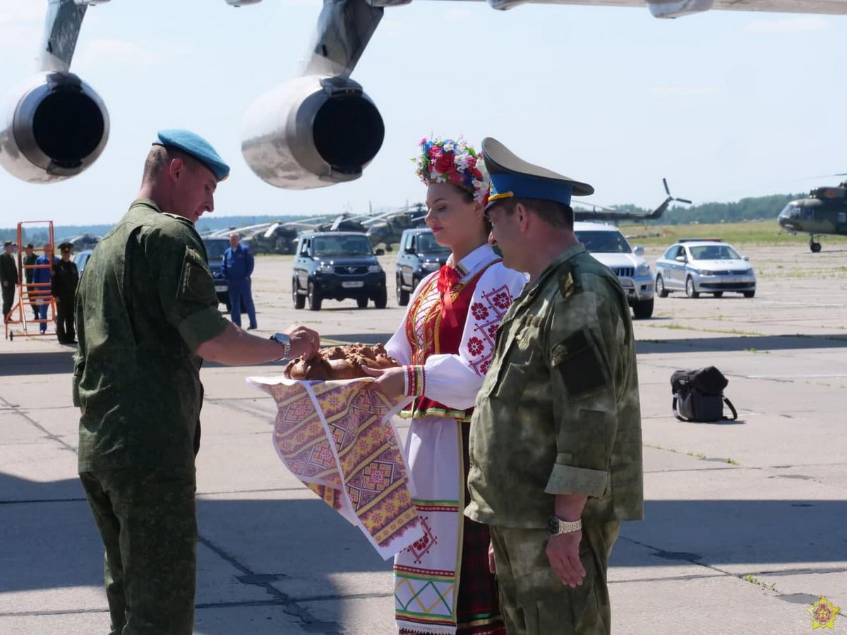 Беларусские военные вернулись с учений в Новороссийске