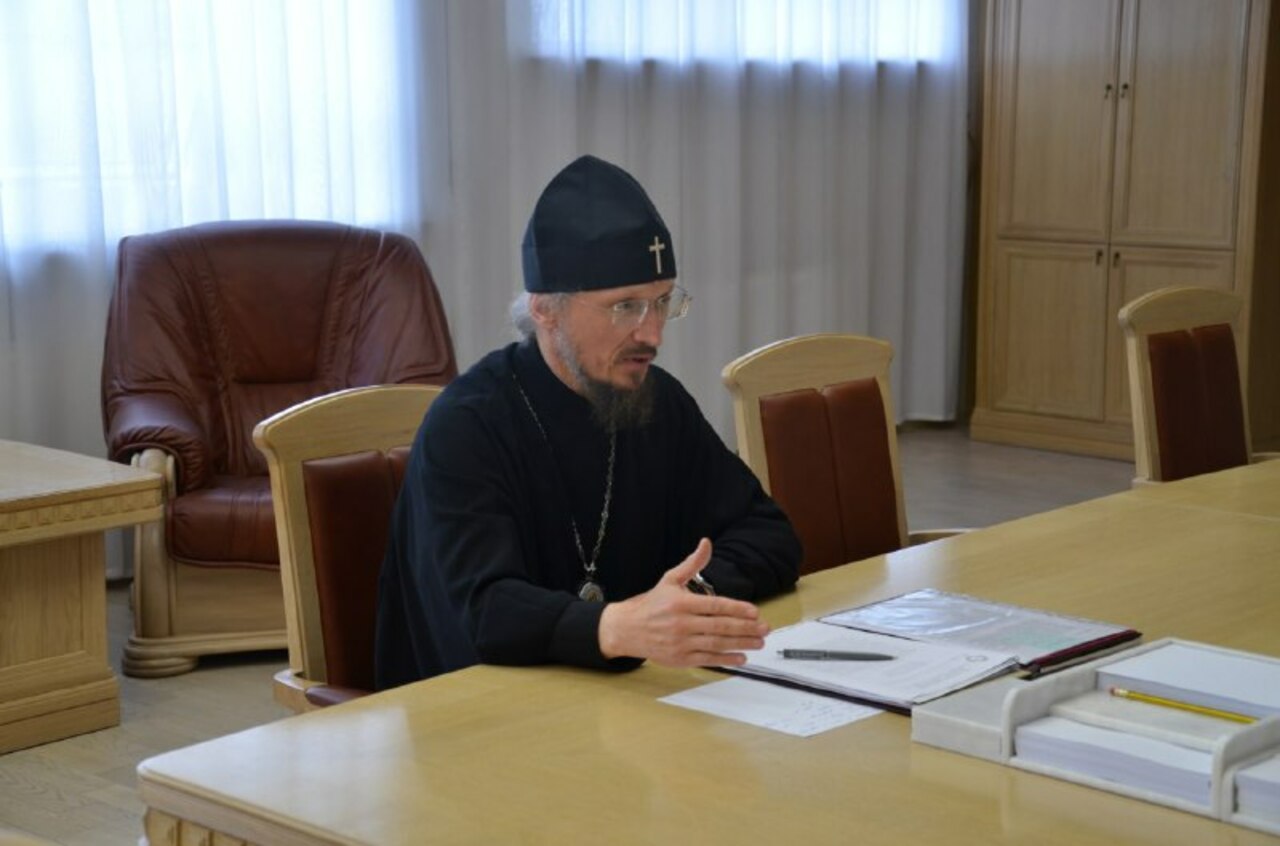 Кочанова и митрополит Вениамин обсудили духовно-патриотическое воспитание молодежи