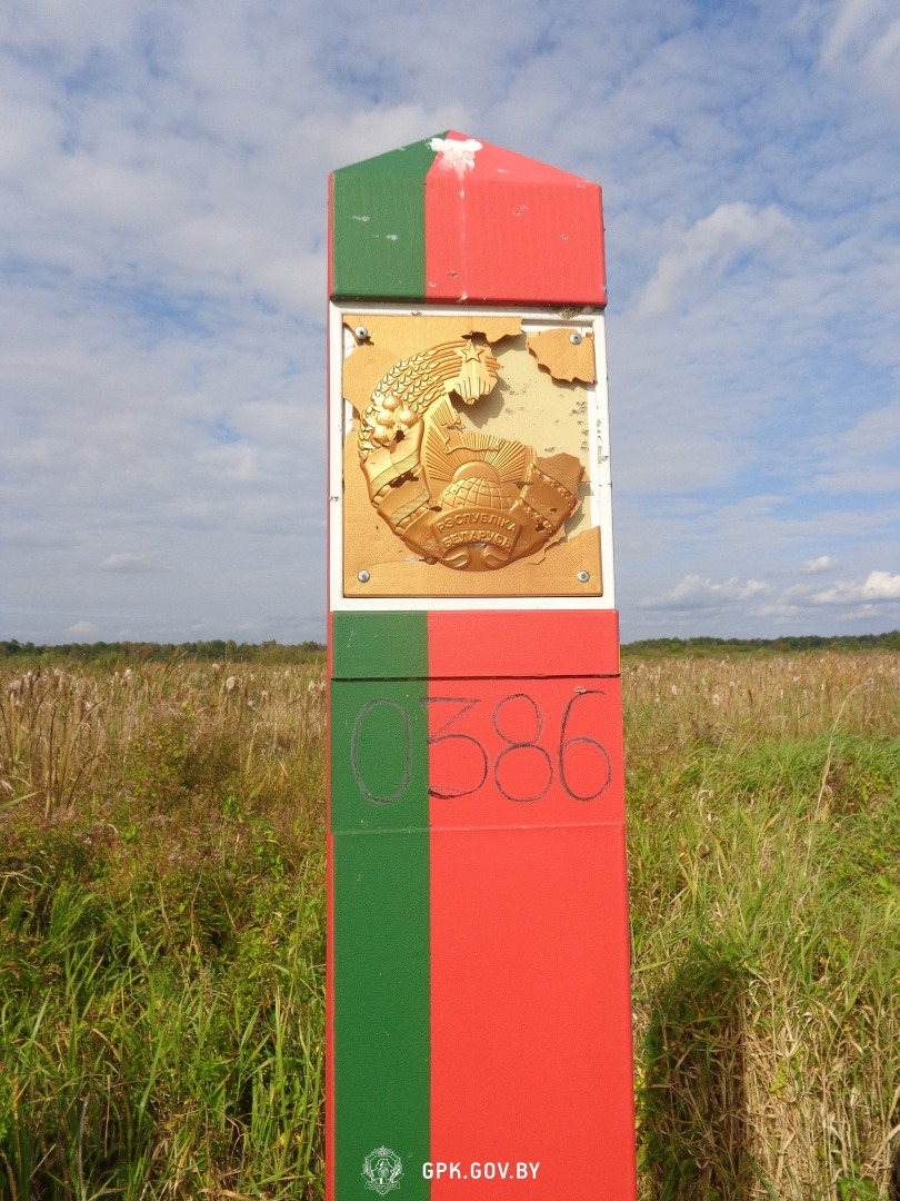 Беларусский пограничный знак обстреляли на границе с Украиной