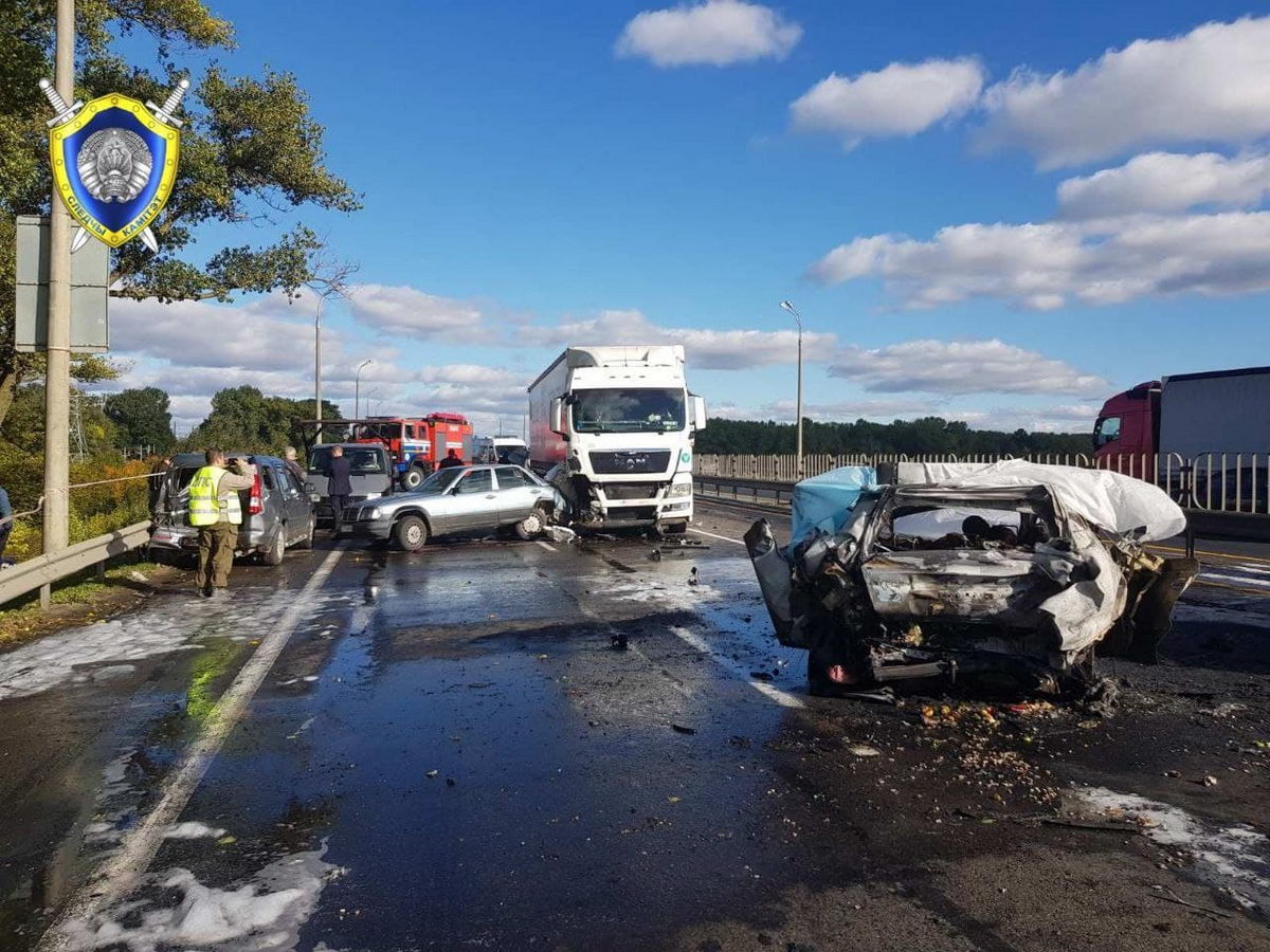 В ДТП на МКАД погибли четыре человека