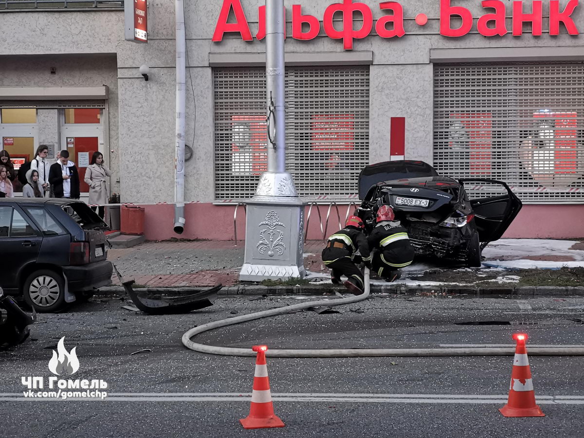 В ДТП в Гомеле пострадали два человека