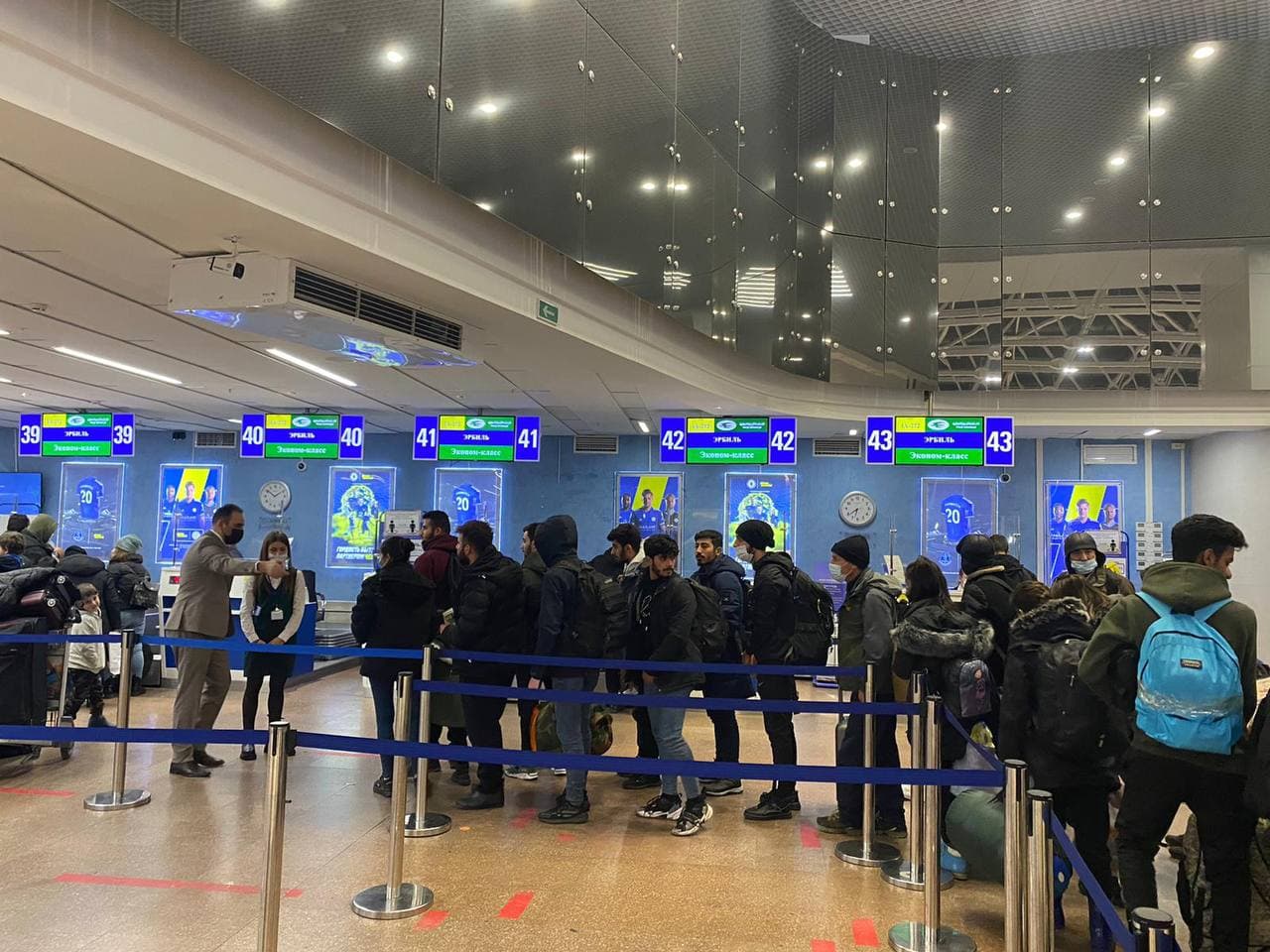 Регистрация на рейс в Эрбиль в Национальном аэропорту Минск - фотофакт