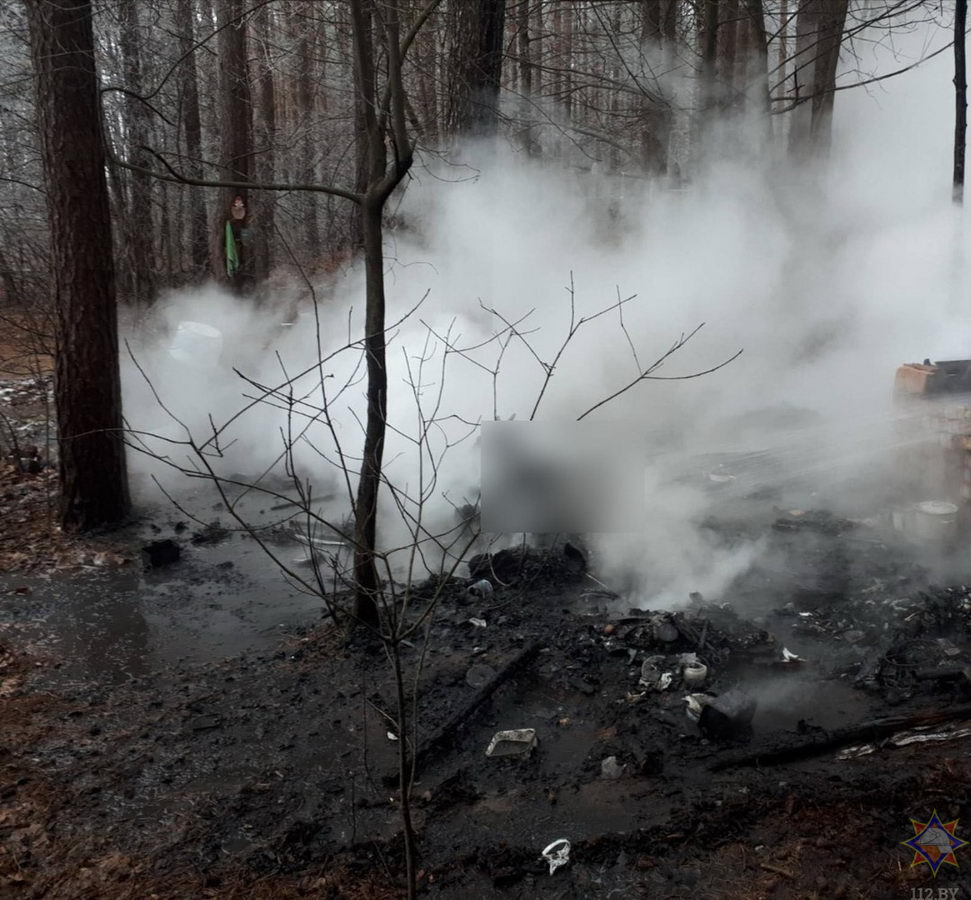 В Гродненском районе в шалаше сгорела женщина