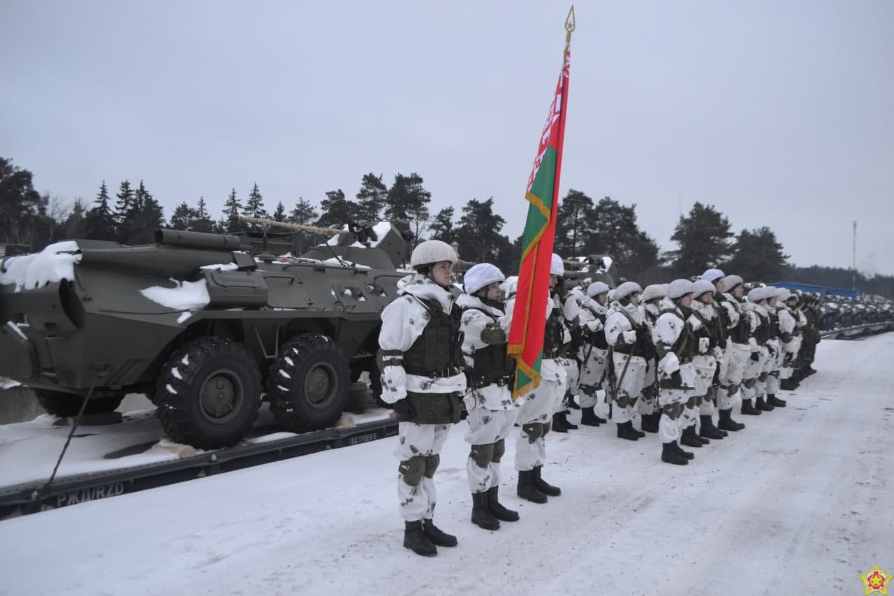 Новая партия российских БТР-82А поставлена в мехбригаду под Гродно