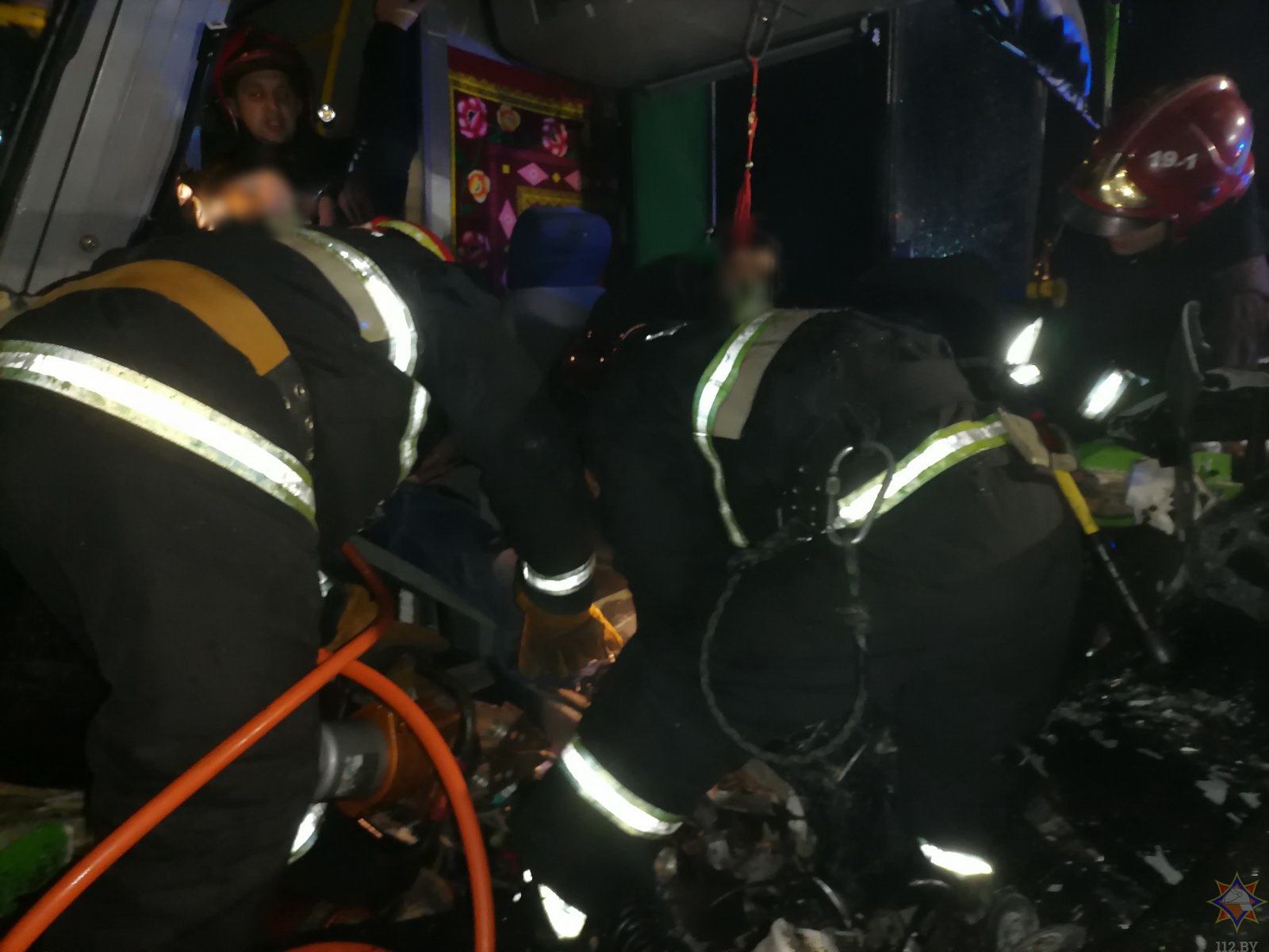 Автобус и легковушка столкнулись в Солигорском районе